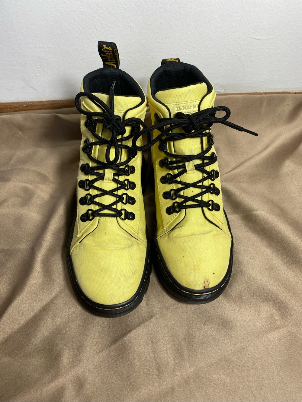 Dr. Martens Combs W Boots Womens Size 6 Yellow Canvas Combat Lace Up Ankle Punk